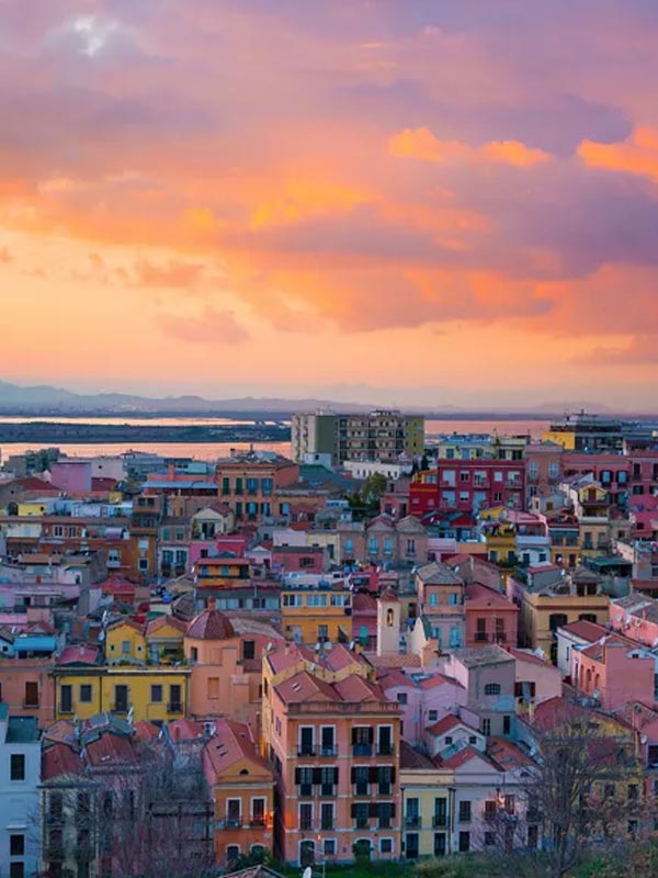 Cerdeña en velero: Cagliari